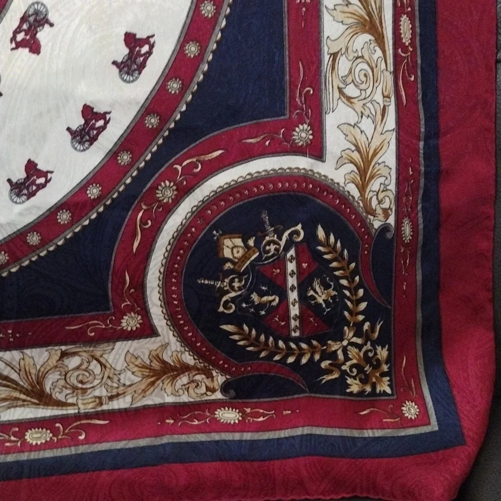 Elegant Red and Blue Patterned Scarf